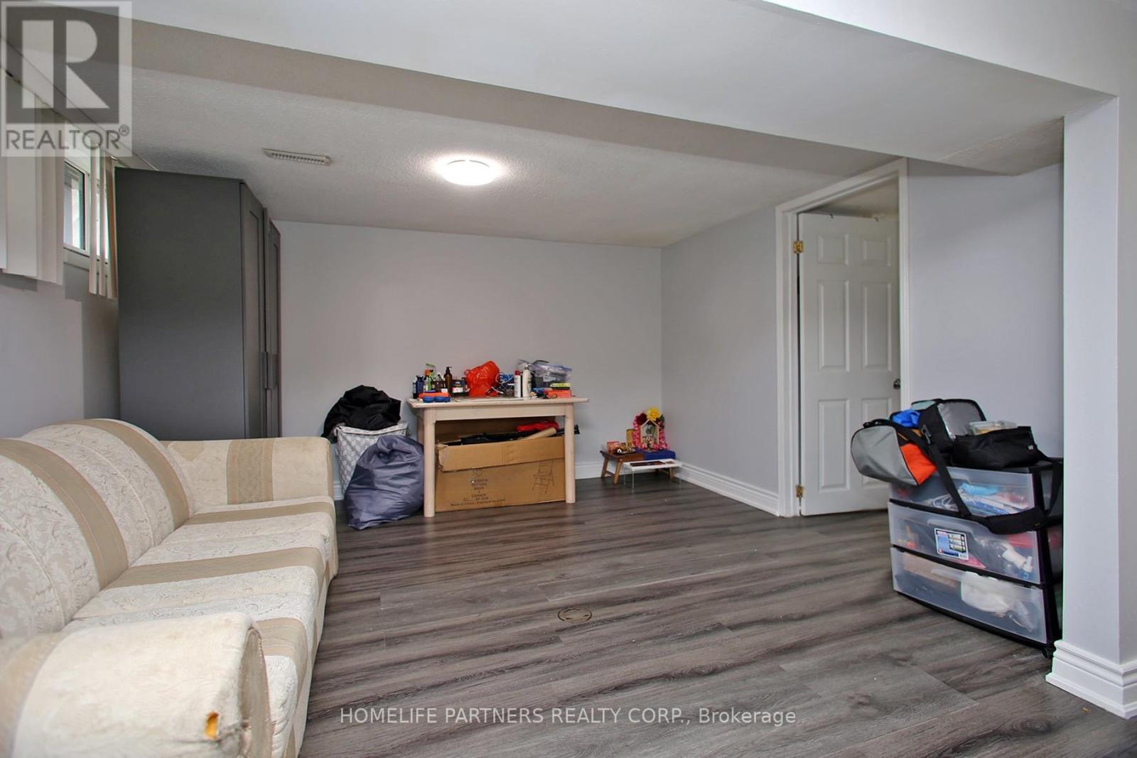 Photo 22 of 50 Hasbrooke Drive, Toronto ON