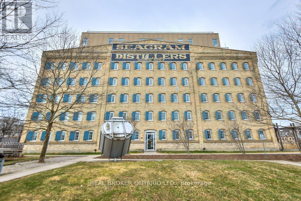 Photo 23 of 202 3 Father David Bauer Drive, Waterloo ON