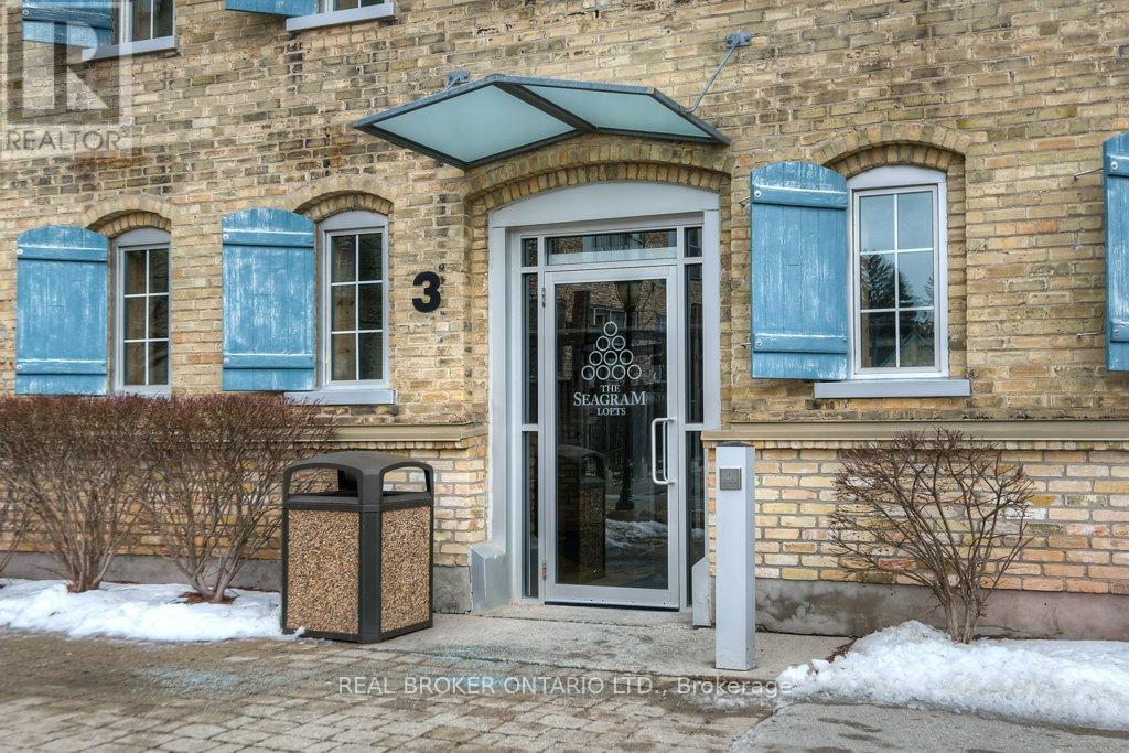 Photo 31 of 202 3 Father David Bauer Drive, Waterloo ON
