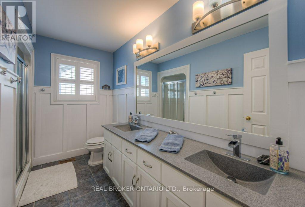 Photo 9 of 177 Old Maple Boulevard, Guelph Eramosa ON