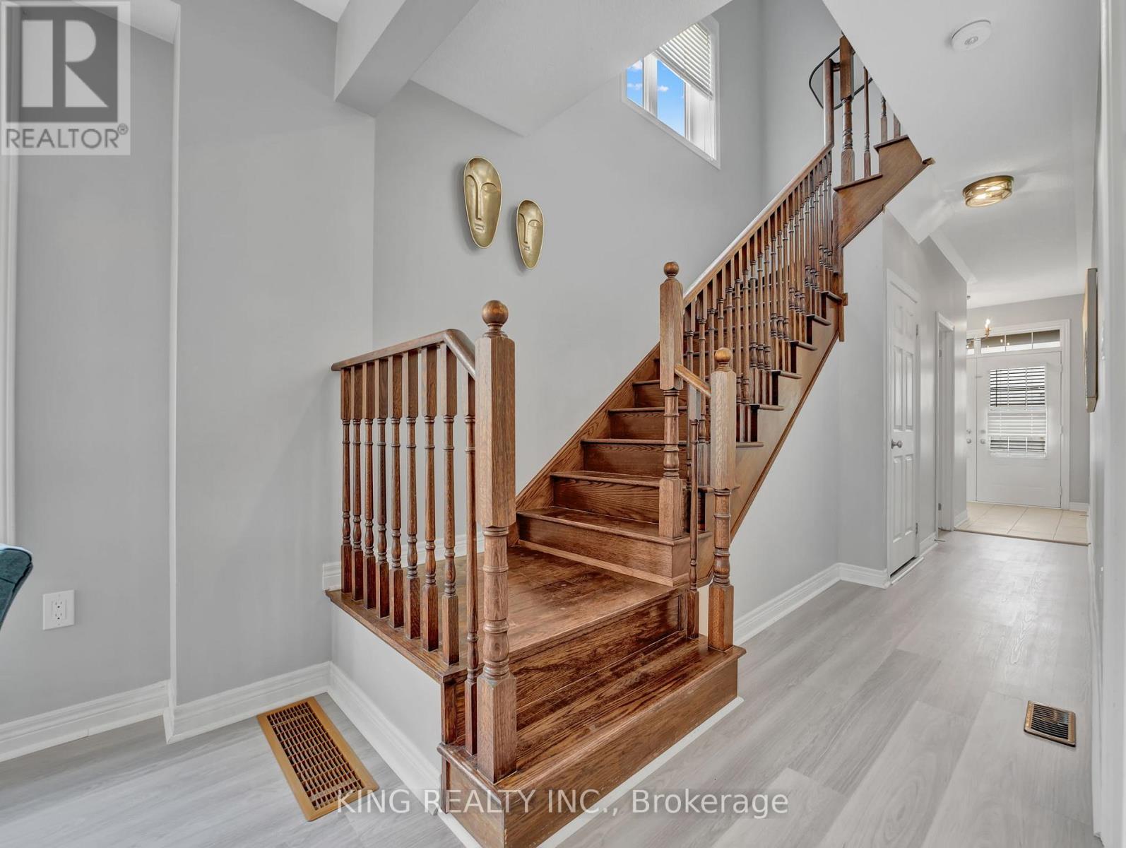 Photo 28 of 15 Hartley Avenue, Brant ON