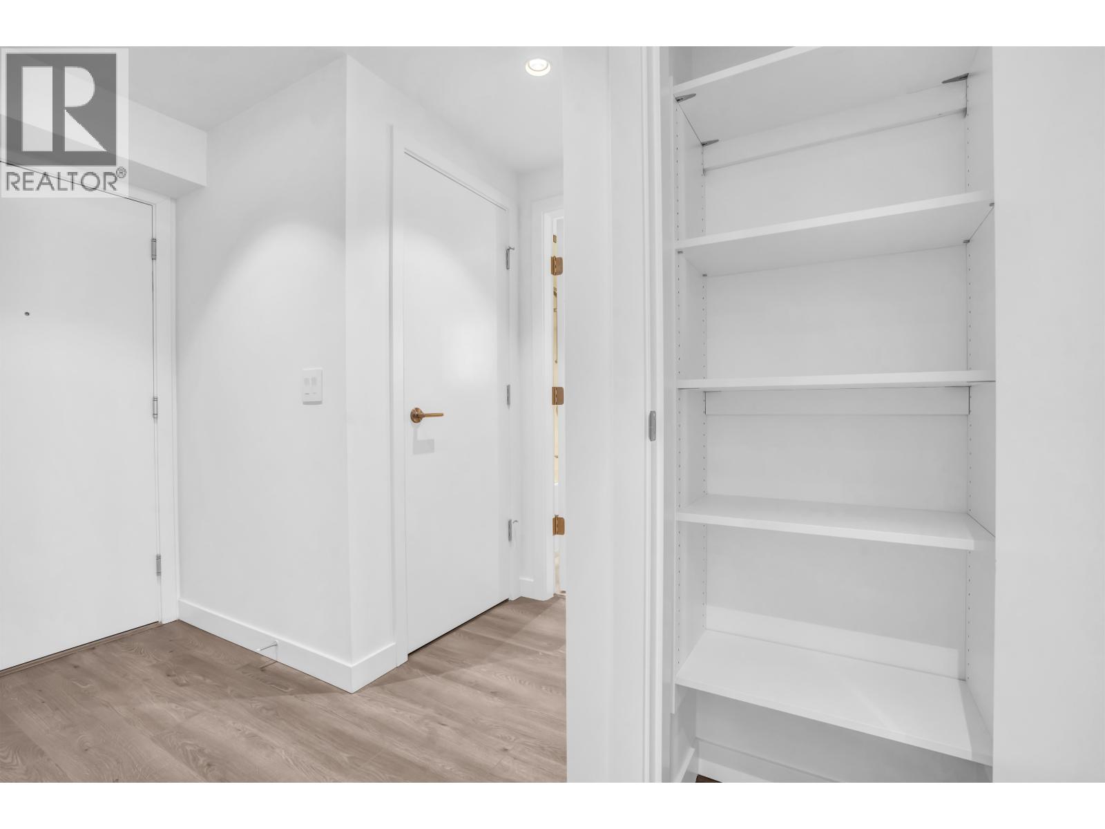 Photo 11 of 1605 505 Nelson Street, Coquitlam BC
