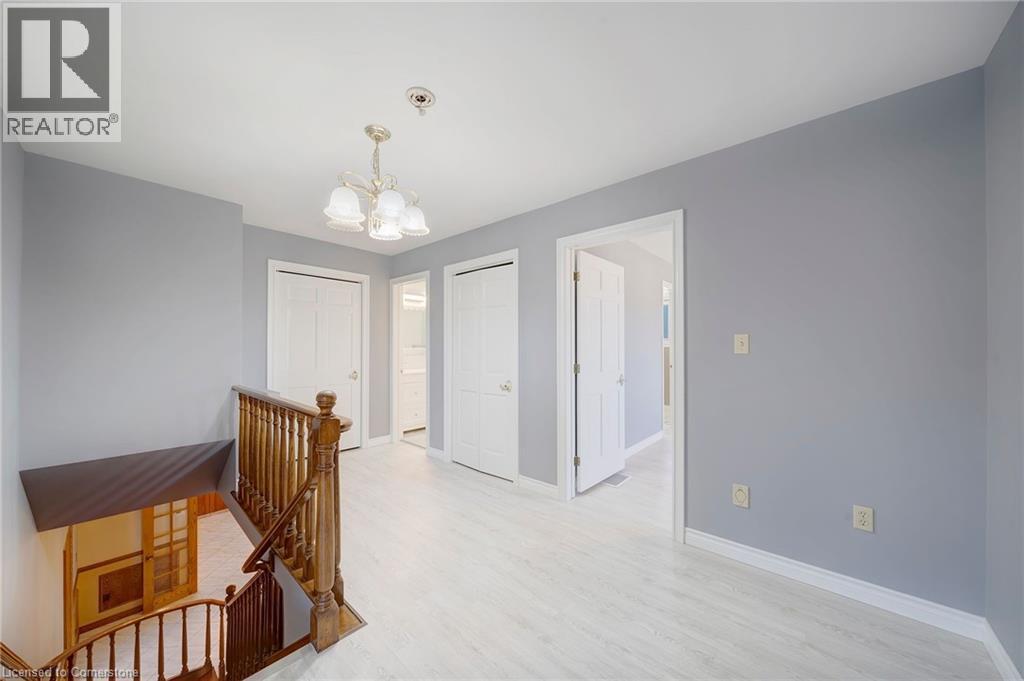 Photo 20 of 7105 York Drive, Niagara Falls ON