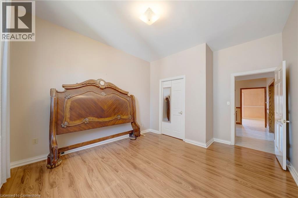 Photo 1 of 7105 York Drive, Niagara Falls ON