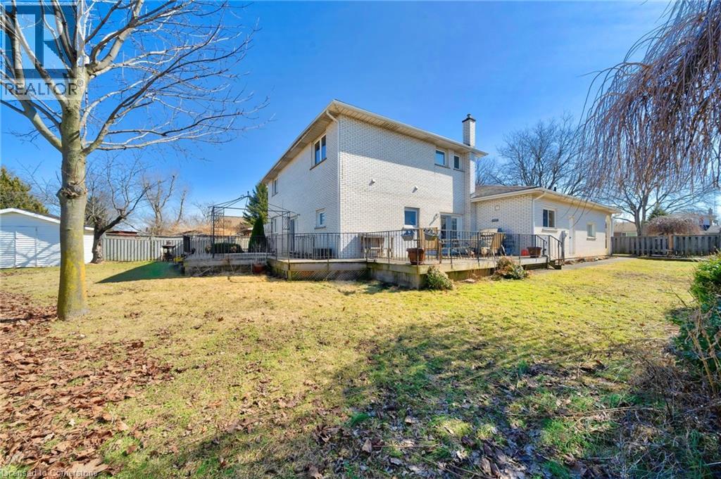 Photo 24 of 7105 York Drive, Niagara Falls ON
