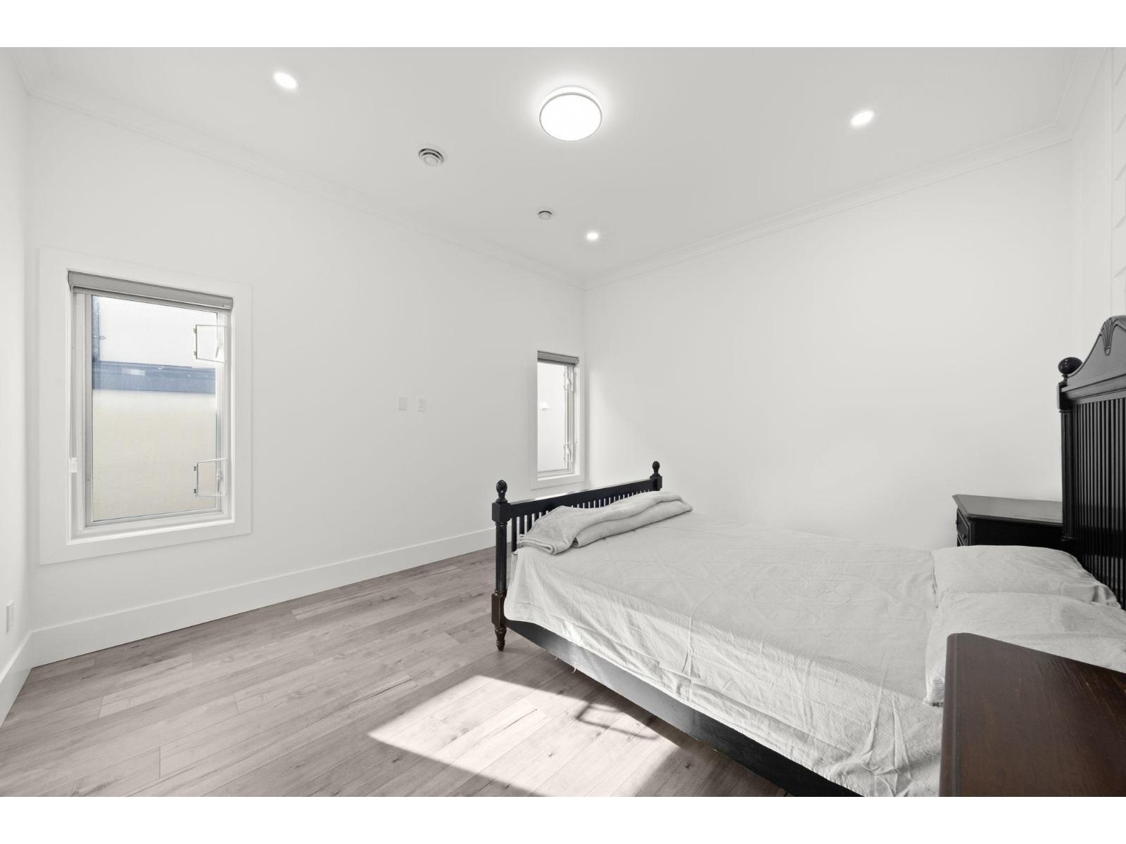Photo 21 of 15439 78 Avenue, Surrey BC
