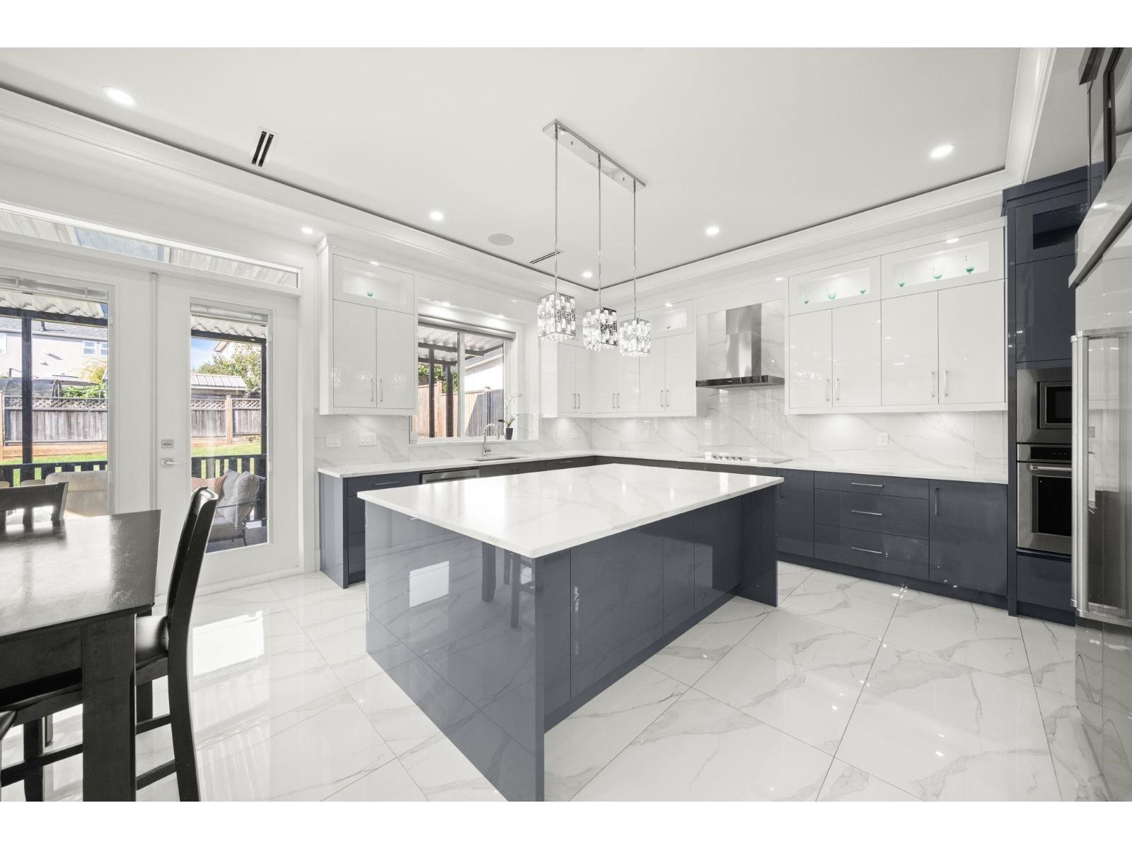 Photo 12 of 15439 78 Avenue, Surrey BC