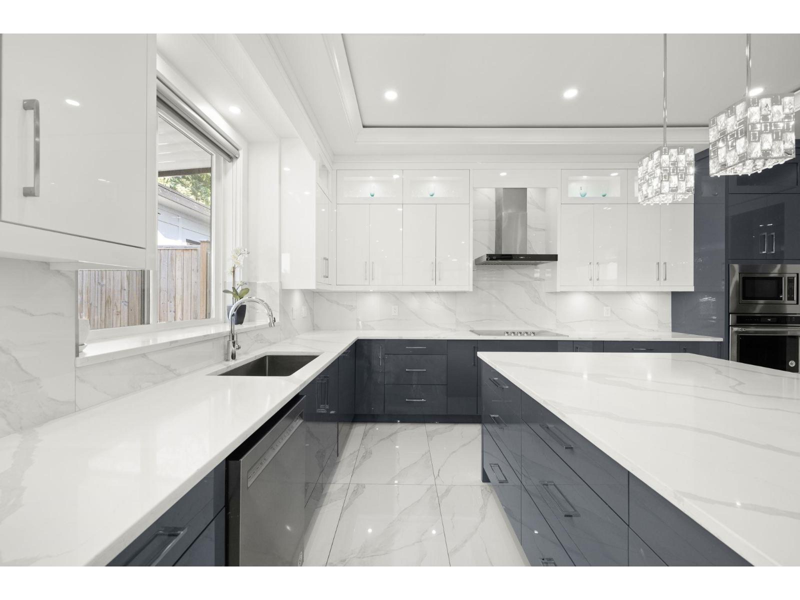 Photo 17 of 15439 78 Avenue, Surrey BC