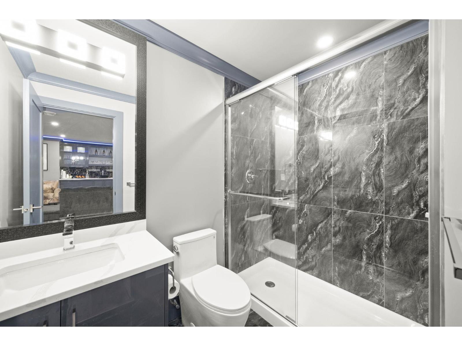 Photo 23 of 15439 78 Avenue, Surrey BC