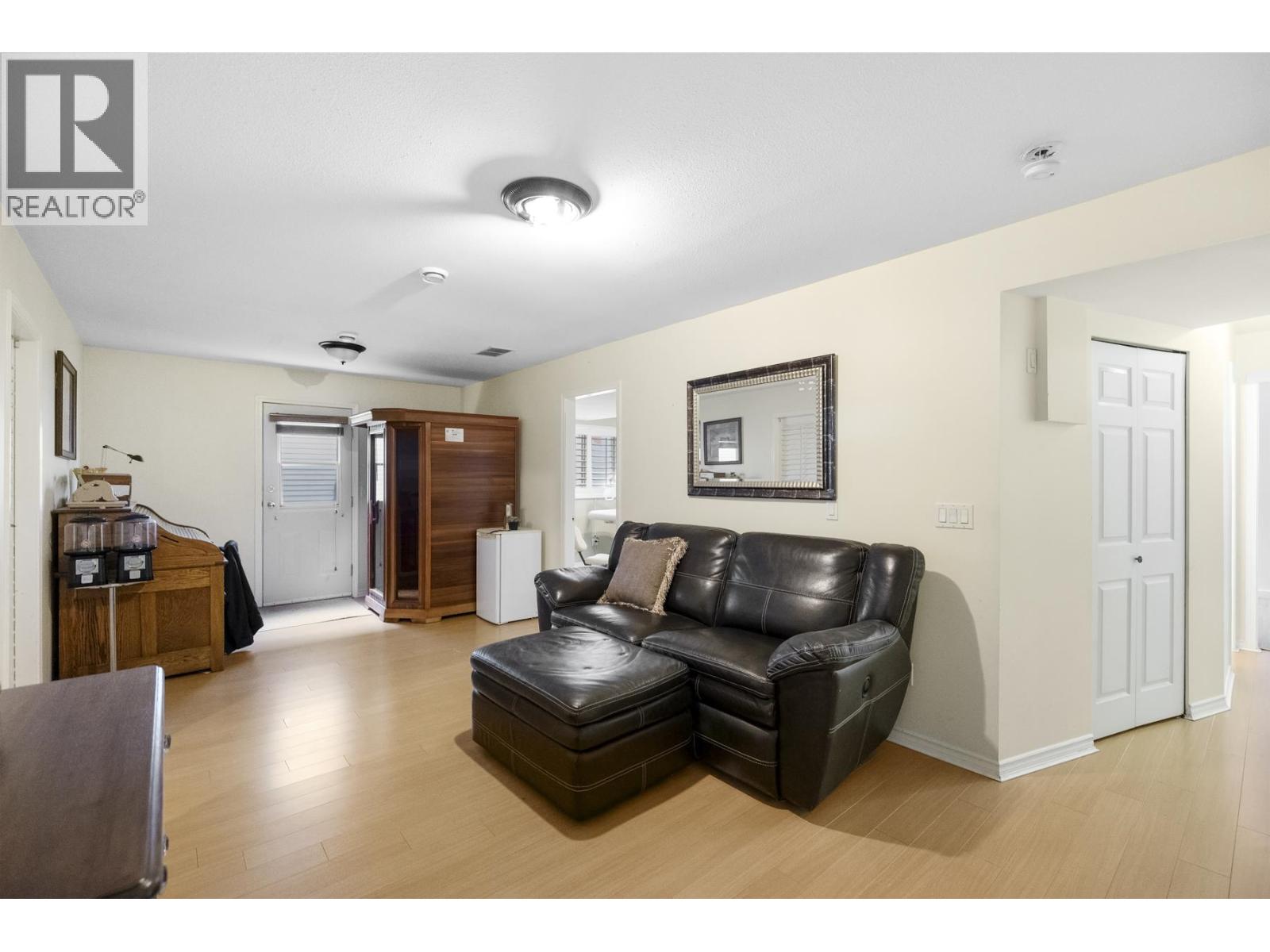 Photo 13 of 1821 Harbour Street, Port Coquitlam BC