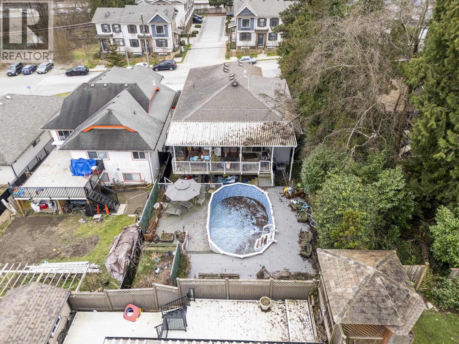Photo 17 of 1821 Harbour Street, Port Coquitlam BC