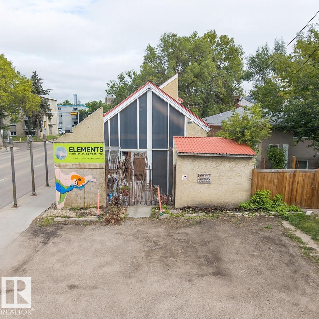 Photo 46 of 9865 85 Av Nw, Edmonton AB