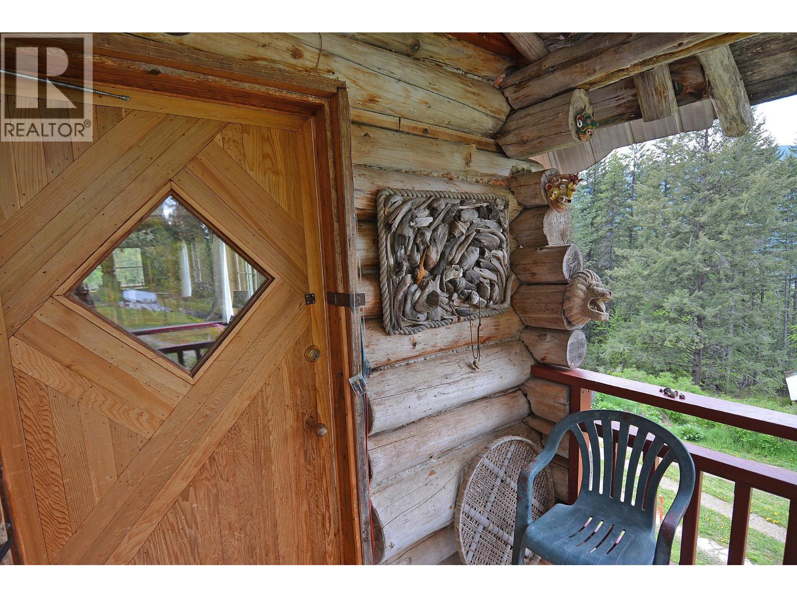 Photo 15 of 7150 7154 Graham Road, Appledale BC