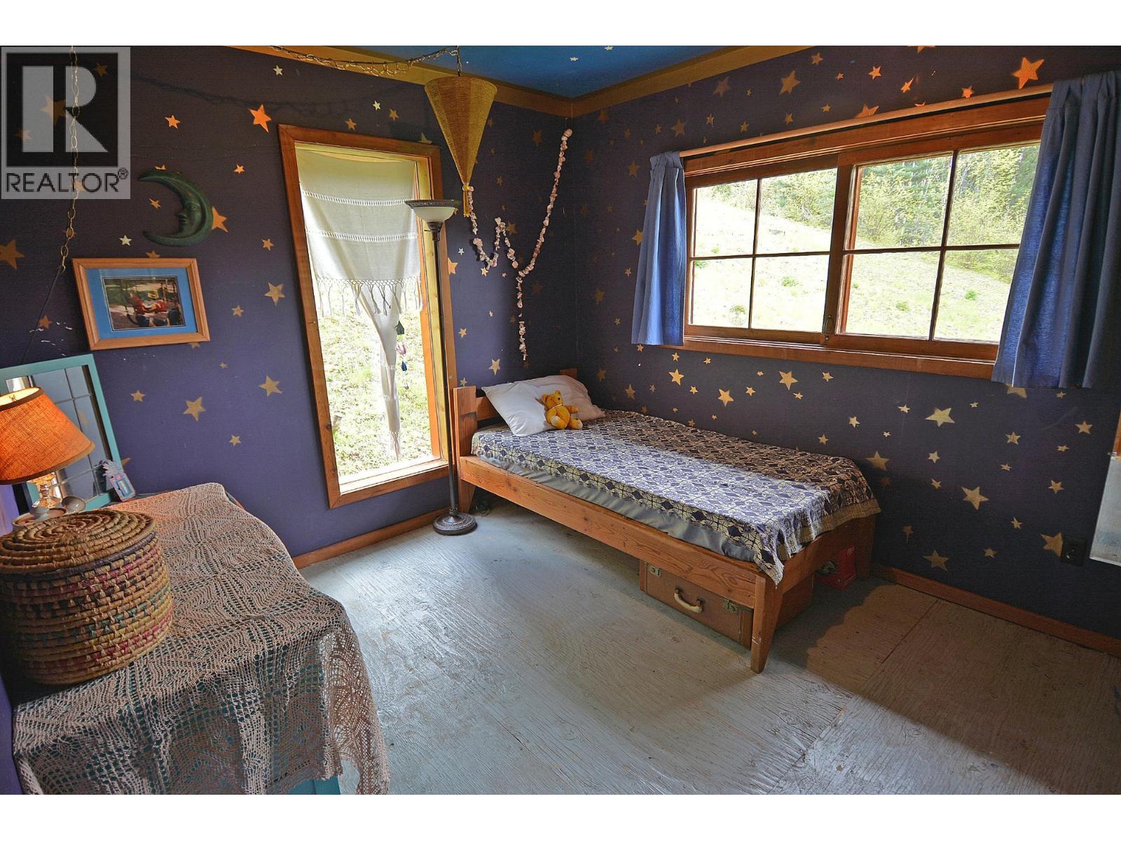 Photo 12 of 7150 7154 Graham Road, Appledale BC