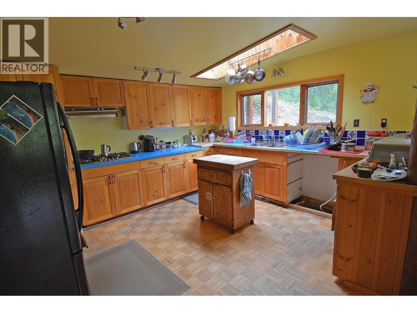 Photo 41 of 7150 7154 Graham Road, Appledale BC