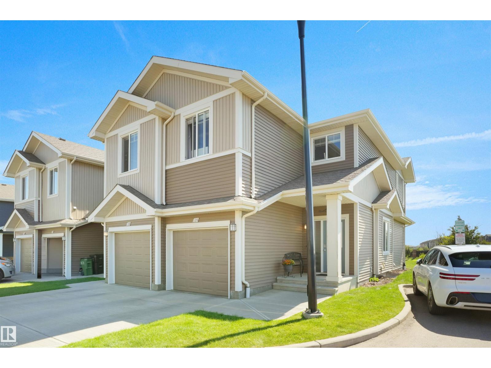 Photo 42 of 39 6004 Rosenthal Wy Nw, Edmonton AB