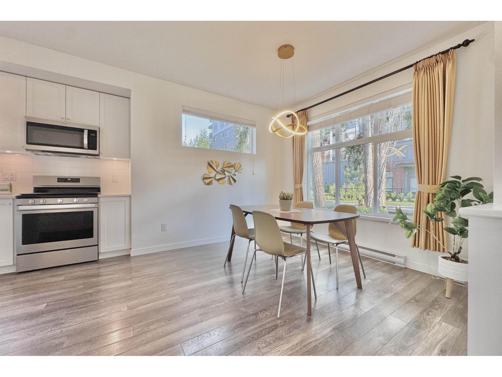 Photo 13 of 36 16678 25 Avenue, Surrey BC