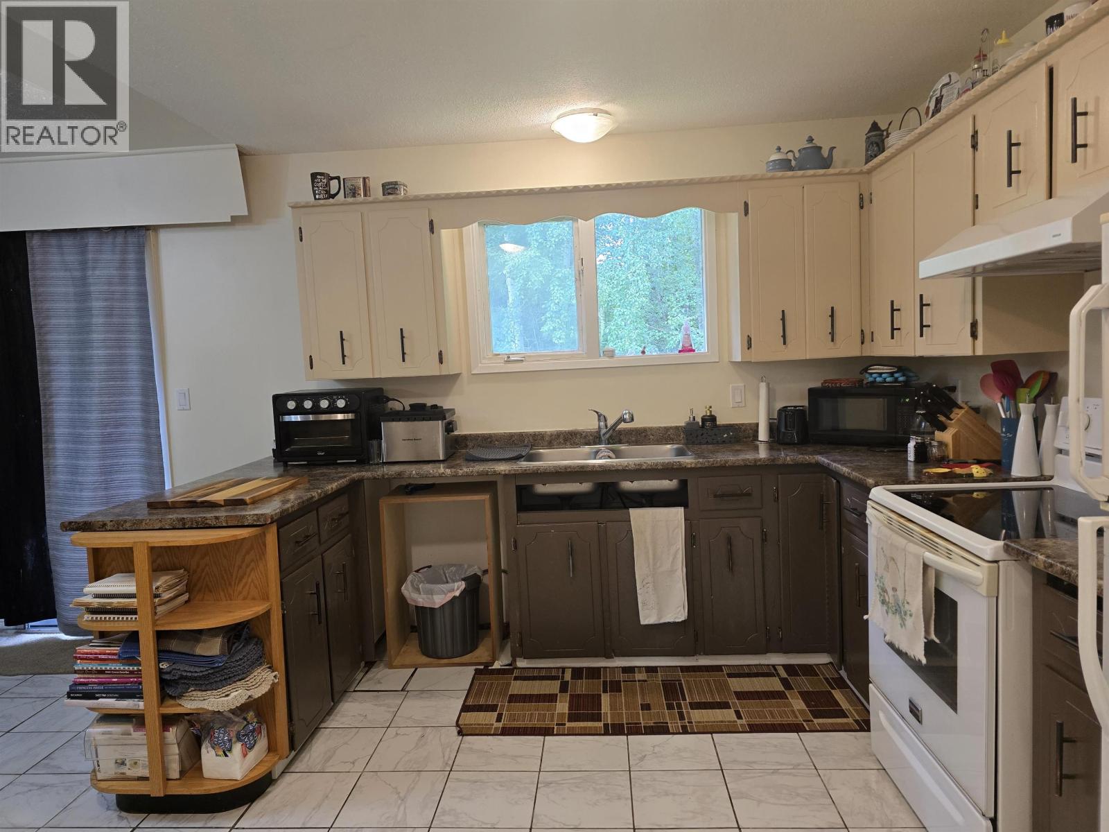 Photo 16 of 2688 Norwood Street, Prince George BC