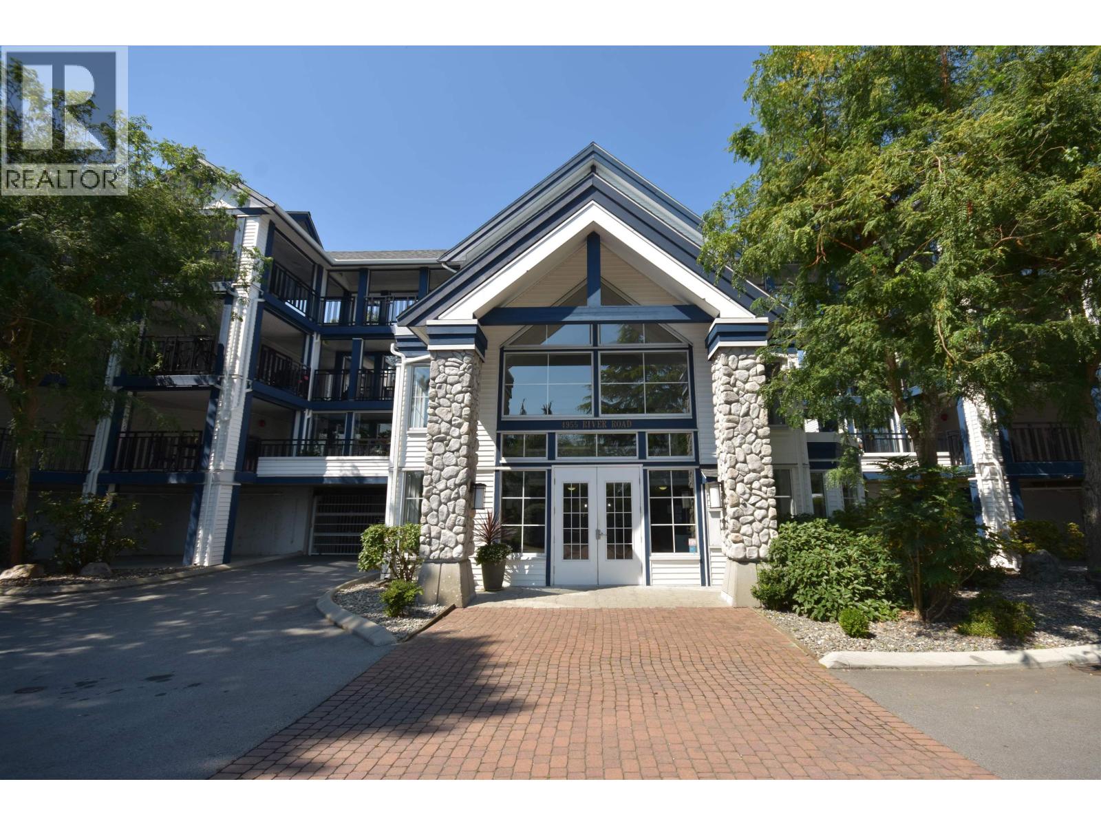#302-4955 RIVER Road, Delta