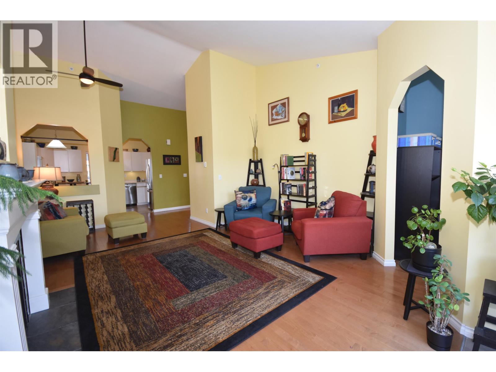 #302-4955 RIVER Road, Delta