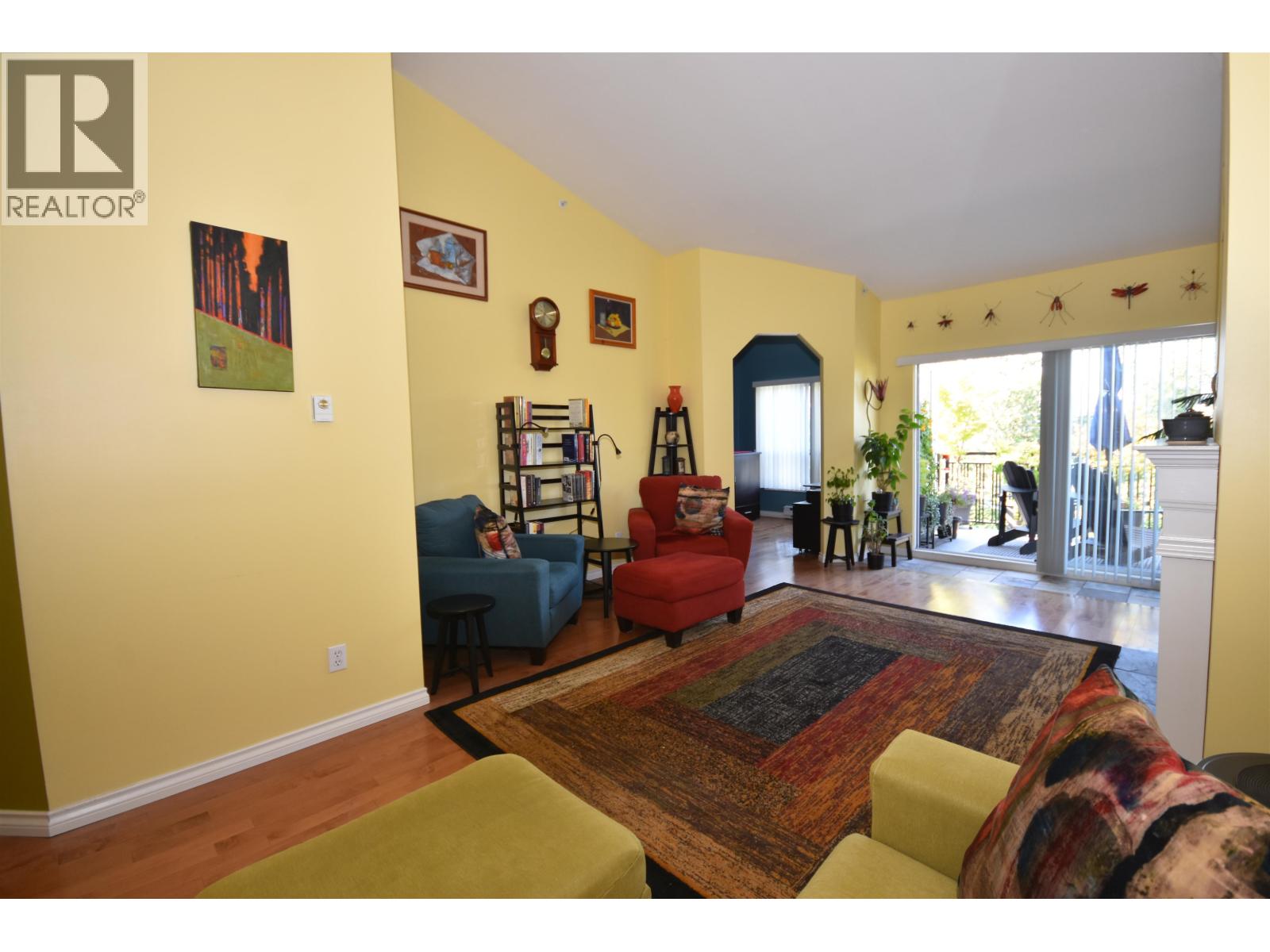 #302-4955 RIVER Road, Delta