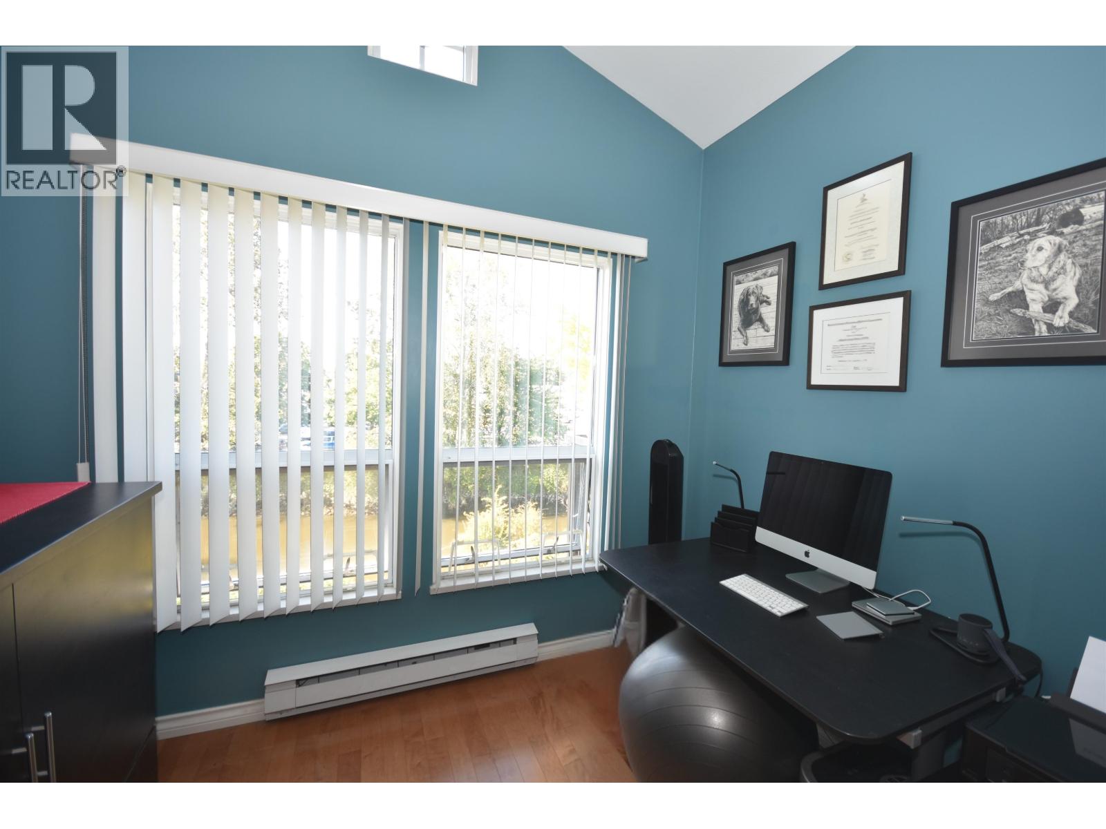 #302-4955 RIVER Road, Delta
