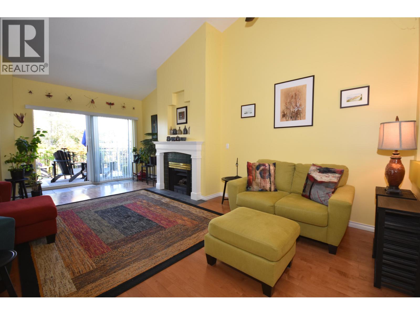 #302-4955 RIVER Road, Delta