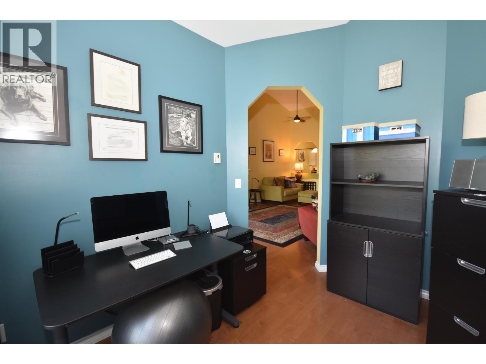 #302-4955 RIVER Road, Delta