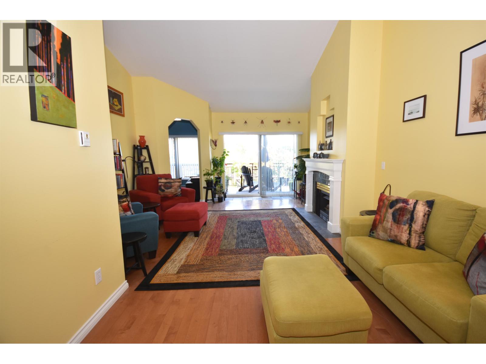 #302-4955 RIVER Road, Delta