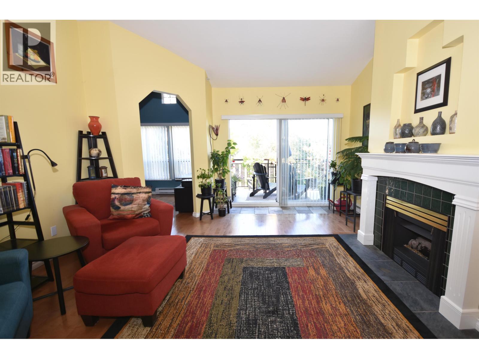 #302-4955 RIVER Road, Delta