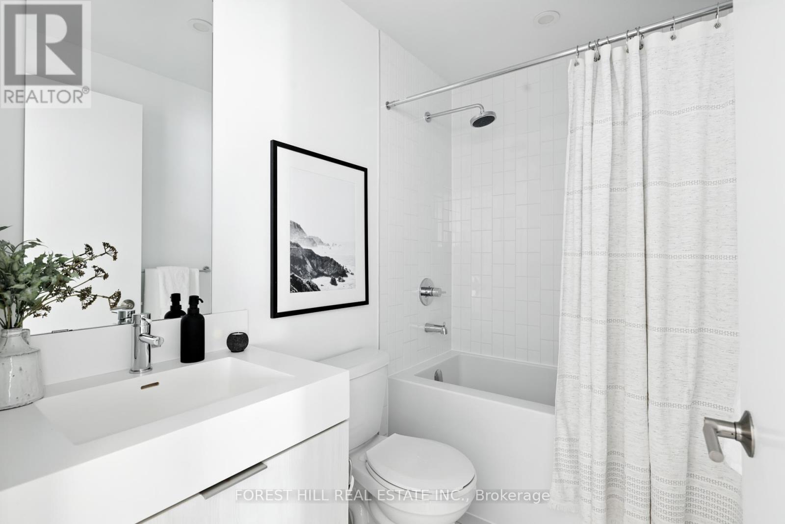 Photo 1 of 718 35 Tubman Avenue, Toronto ON