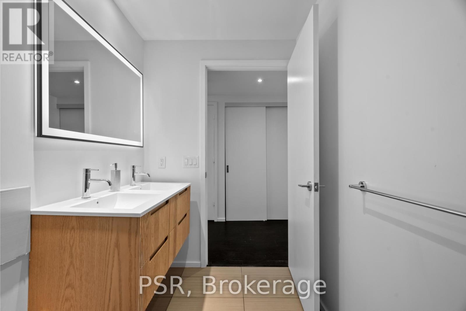 Photo 26 of 2506 8 Charlotte Street, Toronto ON