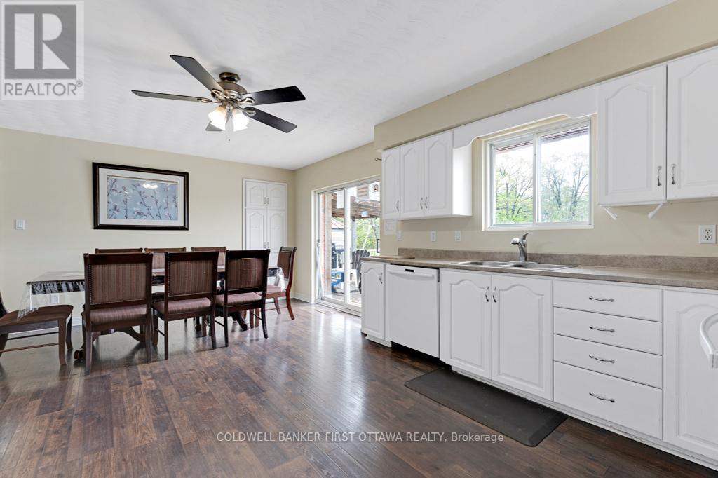 Photo 35 of 467 Lake Eloida Road, Elizabethtownkitley ON
