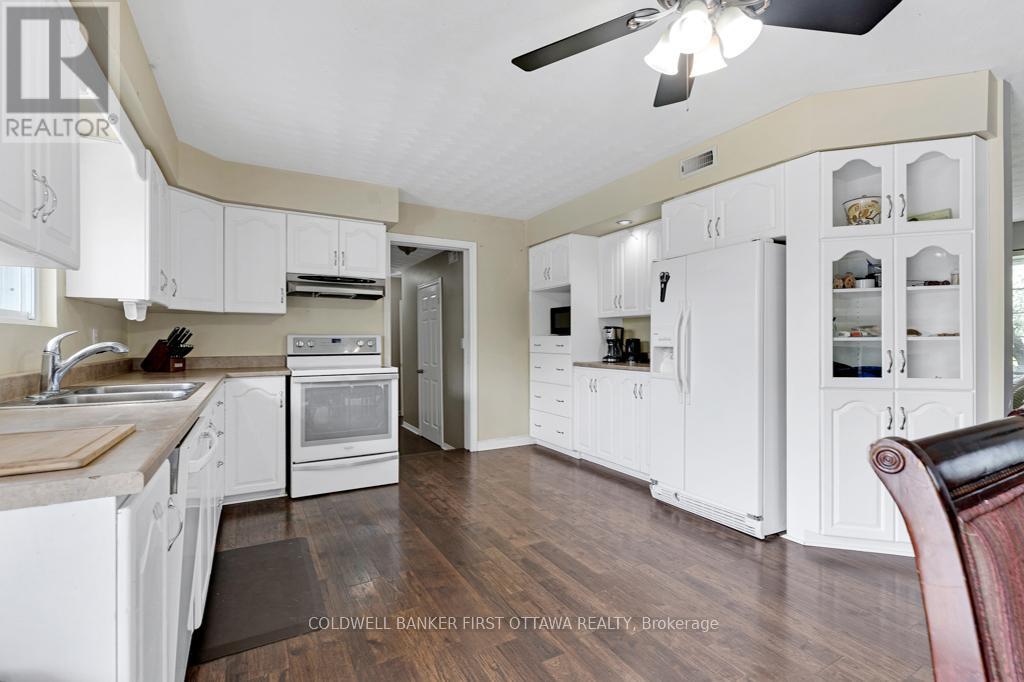 Photo 20 of 467 Lake Eloida Road, Elizabethtownkitley ON