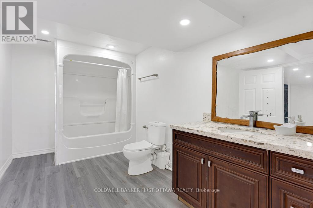 Photo 8 of 467 Lake Eloida Road, Elizabethtownkitley ON