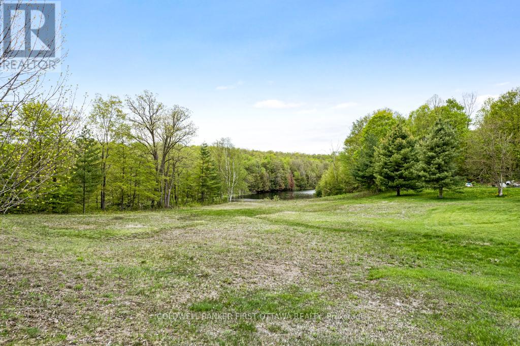 Photo 26 of 467 Lake Eloida Road, Elizabethtownkitley ON