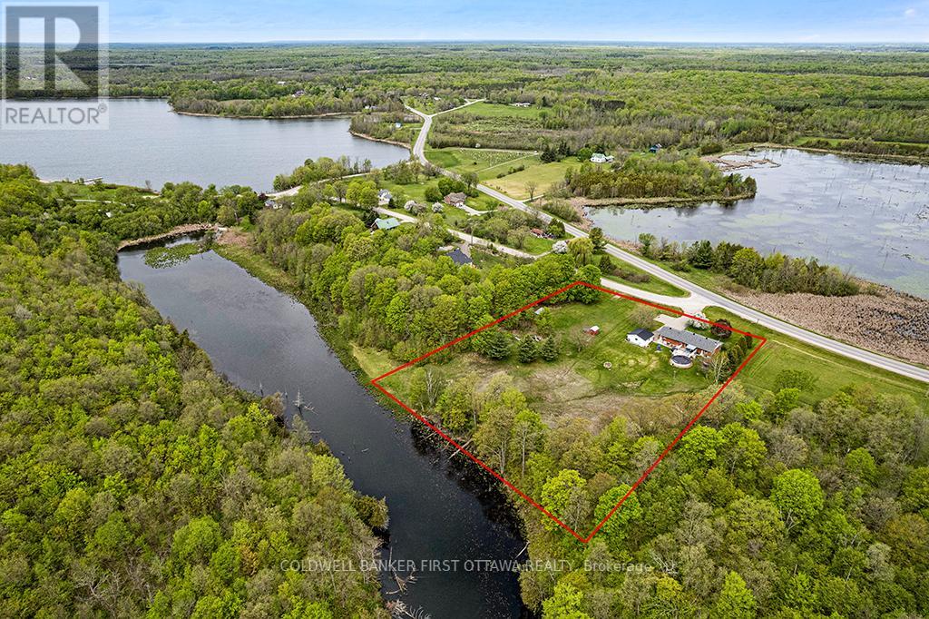 Photo 38 of 467 Lake Eloida Road, Elizabethtownkitley ON