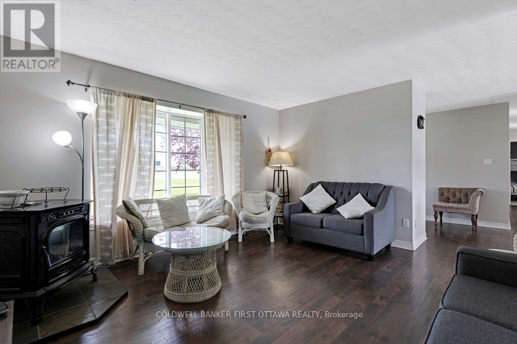 Photo 34 of 467 Lake Eloida Road, Elizabethtownkitley ON