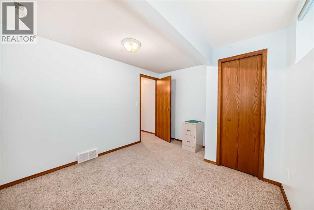 Photo 45 of 4904 42 Street, Ponoka AB