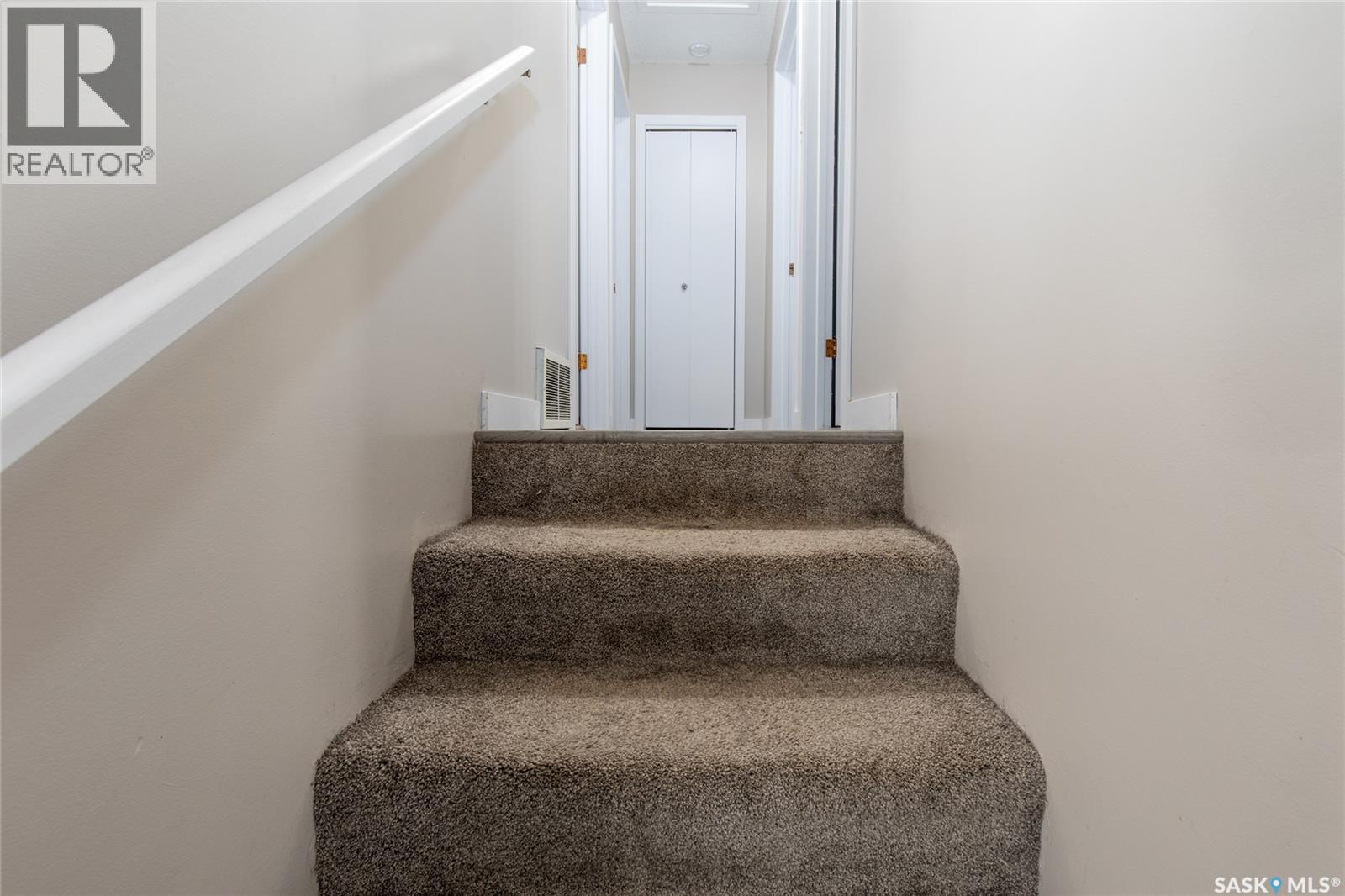 Photo 22 of 1301 Queen Crescent, Moose Jaw SK