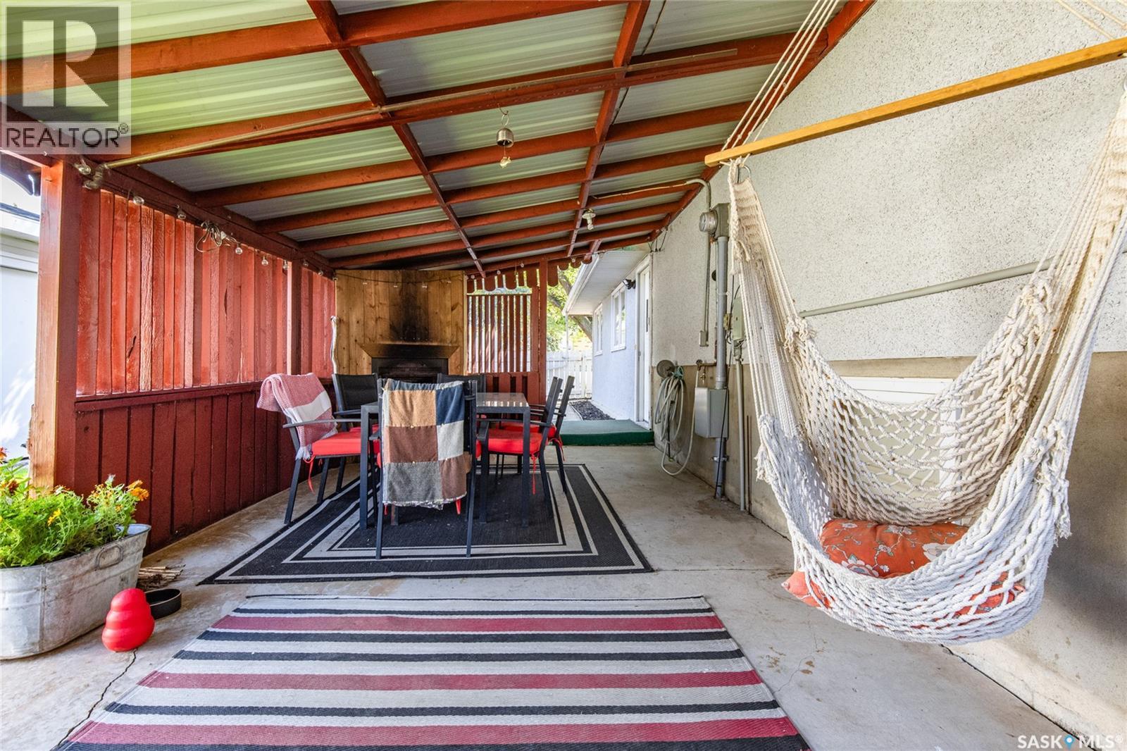 Photo 17 of 1301 Queen Crescent, Moose Jaw SK