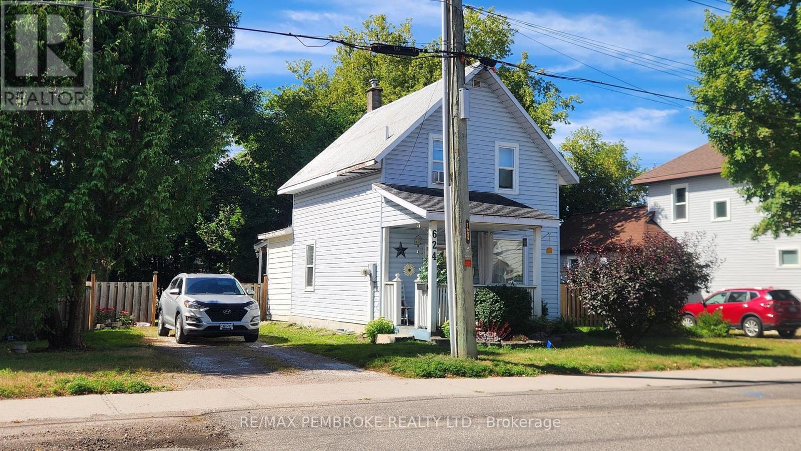 Photo 33 of 624 Mcgee Street, Pembroke ON