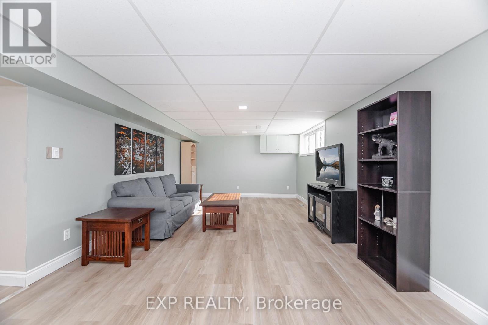 Photo 26 of 5 Gairey Drive, Halton Hills ON