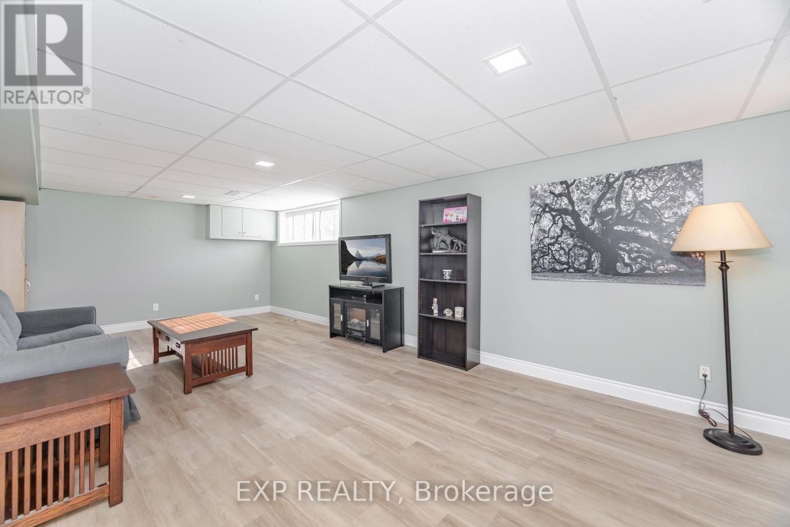 Photo 27 of 5 Gairey Drive, Halton Hills ON