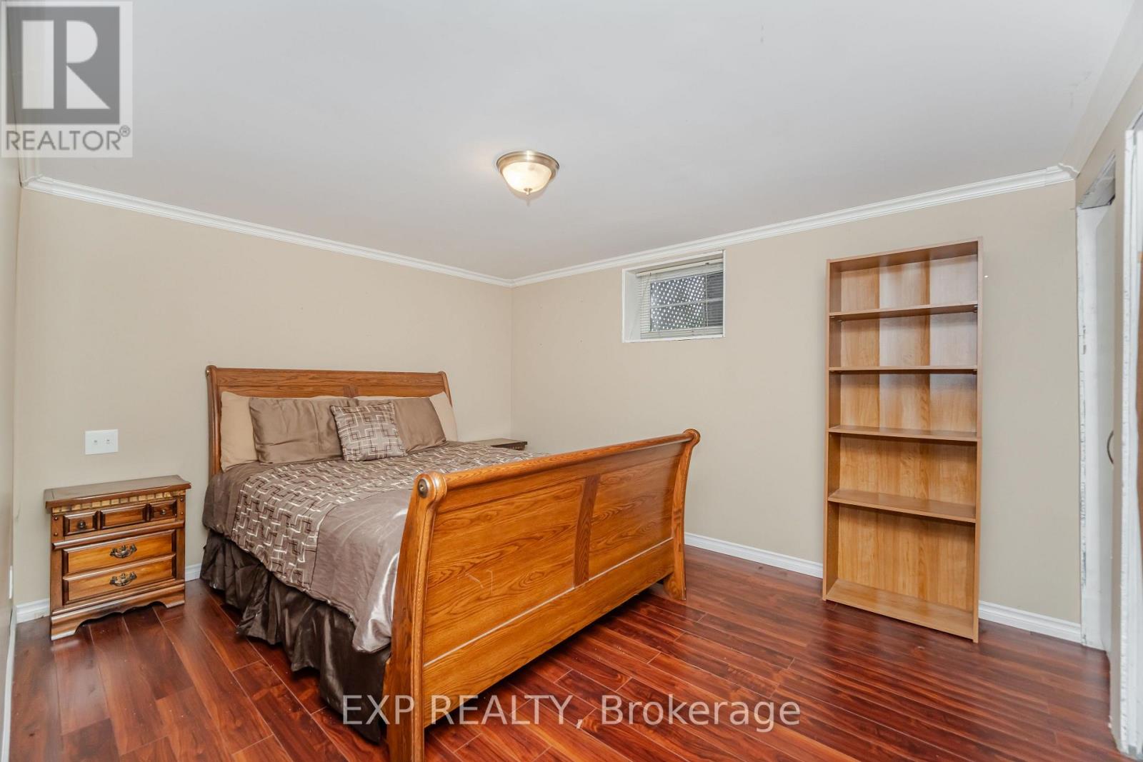 Photo 32 of 5 Gairey Drive, Halton Hills ON