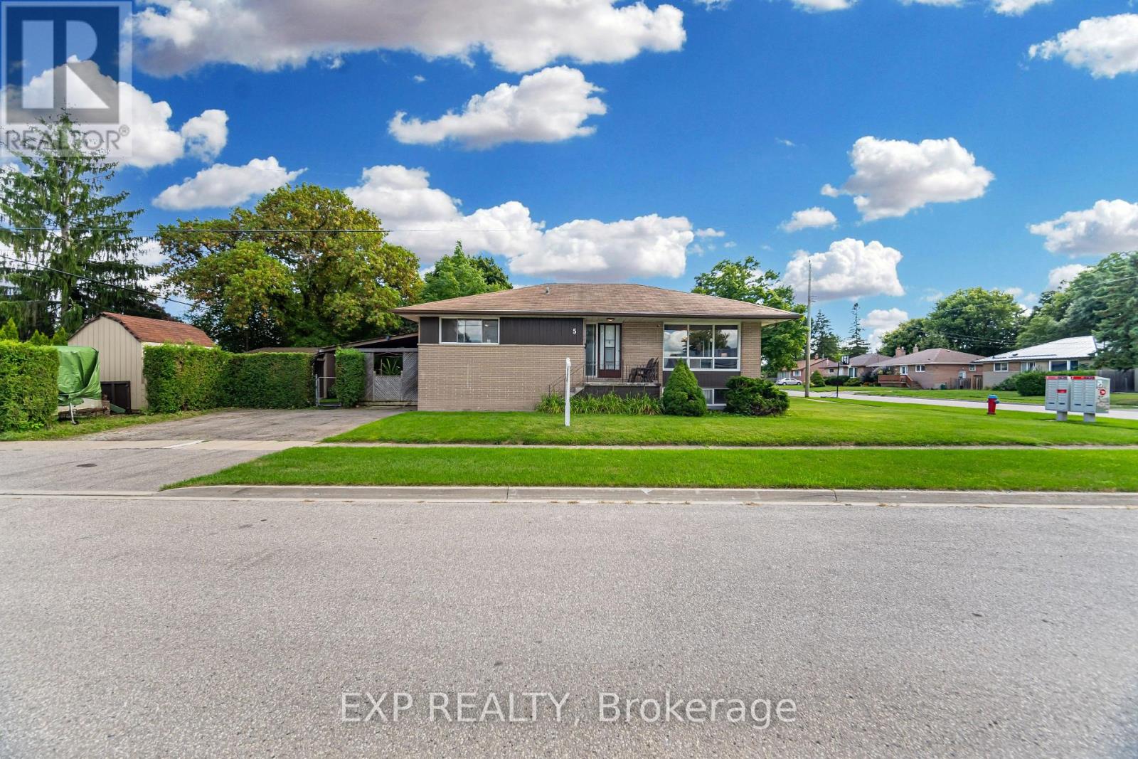 Photo 43 of 5 Gairey Drive, Halton Hills ON