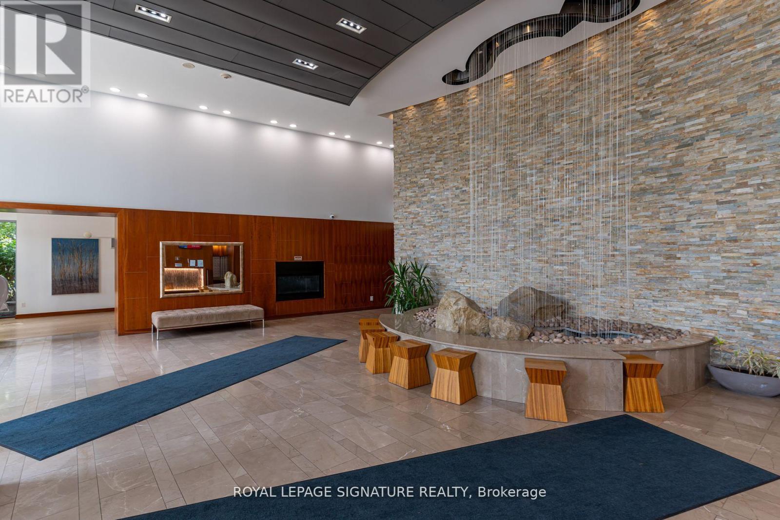 Photo 3 of 1808 225 Webb Drive, Mississauga ON