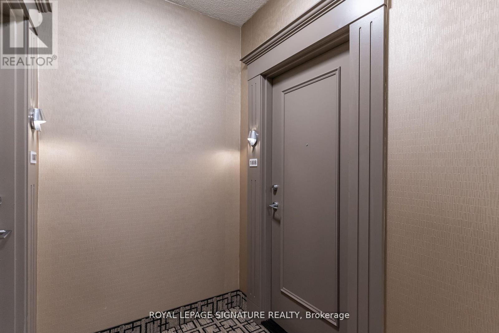 Photo 5 of 1808 225 Webb Drive, Mississauga ON