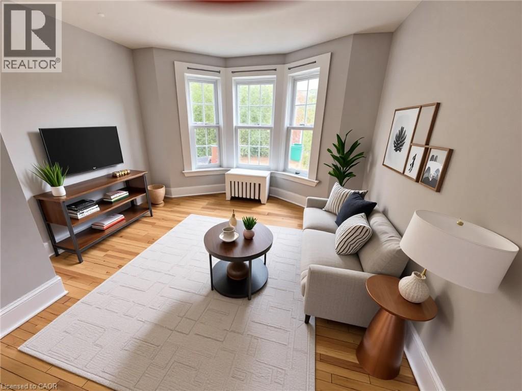 Photo 2 of 117 Balsam Avenue Unit 2, Hamilton ON