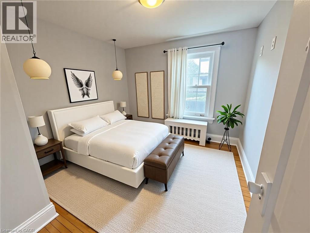 Photo 4 of 117 Balsam Avenue Unit 2, Hamilton ON